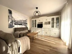 Mirador Solasierra vistas a la montaña y pantano - Acebedo