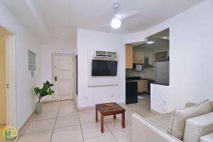 Ótimo 2 quartos na quadra da praia para 6 pessoas