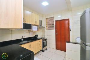 Ótimo 2 quartos na quadra da praia para 6 pessoas