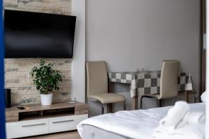 Park Białoprądnicki Blue Studio by BookingHost