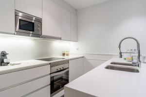 Enjoybcn Tallers Apartment