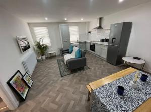 4 Mellors Court - Unrated properties in Warwick