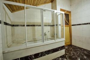 Büyükada Apart Hotel - Karadağ Apart