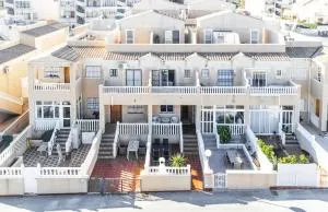 Dreamy haven in Orihuela Costa - Los Altos