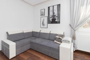 Spacious Apartment in the centre of GdaÅ„sk by Rent like home