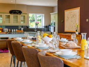 5 bed property in Durham 85257