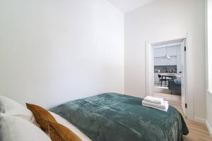 New and modern apartment in Old Town by URBAN RENT