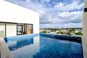 Giada Towers 313A (Studio)