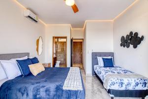 Giada Towers 313A (Main)