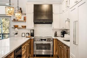 Shadowbrook 506