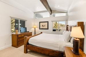 Shadowbrook 506