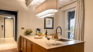 SANTA MARIA MADDALENA 10, Emma Villas