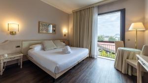 Classic Double Room with Spa Access