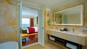 The Ritz - Carlton, Bangalore