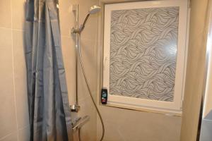 2Zi Wo 6 PersBetten ab 1 Meter breit