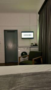 City Living Apartment 119 - Private Balcony, Washing Machine & Fast WiFi