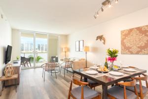 Marina Bay 406