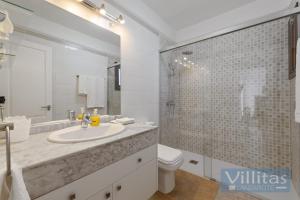 Villa Mundaka by Villitas