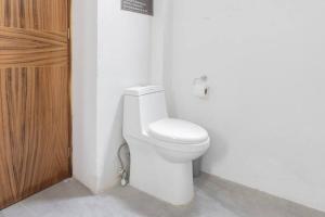 Casa Monarcas - María Teresa (with AC)