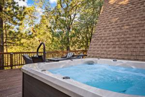 The Treehouse Cottage A-Frame