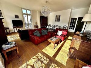 Le Grand Rockefeller Parvis de la Cathédrale de Reims