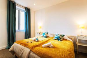 Appartements LE PROVENCE AP4389 By Riviera Holiday Homes : photos des chambres