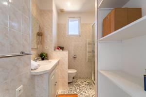 Appartements LE PROVENCE AP4389 By Riviera Holiday Homes : photos des chambres