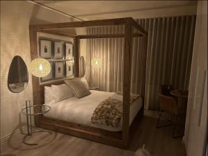 Style & Sophistication l Apartment in 16 on Bree