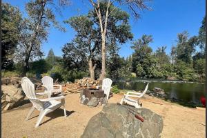 Loft Cabin 3 - Rogue River Resort