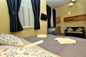 Triple Room room in Villa Casteria