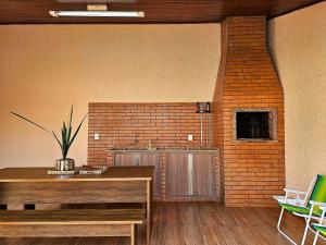 Casa 4 quartos Piscina prox Paraguai e Itaipu