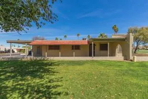 New remodeled home on golf course - Las Alegres