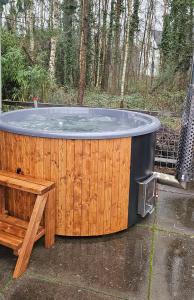Balistyle guesthouse incl Hottub near Amsterdam and Haarlem