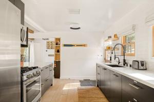 Lakefront View Stunner