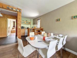 Appartement rénové 3 pièces pour 8 pers au centre, balcon - FR-1-344-1022