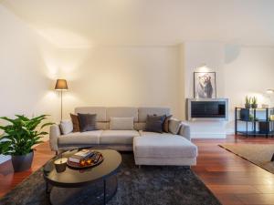 Stylish & Centrally located City Apartment (Free Wifi & Netflix)