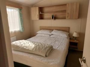 2 Brightholme Holiday Park 6 berth No pets