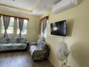 Hidden Treasure Vacation Home BayBlue Suite 1