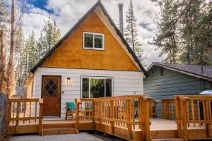 The Teddy Bear Cabin! Large Patio! - بيغ بير لاكي