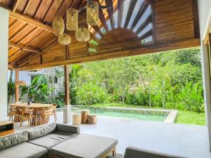Villa Mariposa: Holiday Dream. New Listing offers