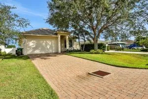 Sunshine Paradise - Naples Park