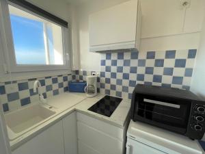 Studio moderne face mer avec grand balcon à Saint-Jean-de-Monts, classé 1* - FR-1-323-431