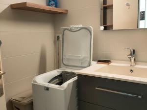 Appartement confortable, face à la mer, animaux admis - FR-1-323-449