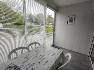 Appartement cosy à 220m de la plage avec terrasse privée, proche centre et forêt - St Jean de Monts - FR-1-323-463