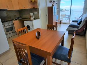 Apartamento con terraza, parking y se admiten mascotas en Llançà - ES-170-3