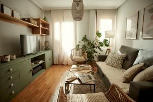 Salamanca Rentals - Apartamento con terraza a 1 minuto de la Plaza Mayor