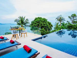 Sandalwood Luxury Villa Resort