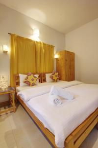 Genesis Abode - 2BHK Nest in Nature, Assagao - 10 mins from Anjuna & Vagator Beaches