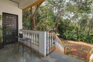 Genesis Abode - 2BHK Nest in Nature, Assagao - 10 mins from Anjuna & Vagator Beaches