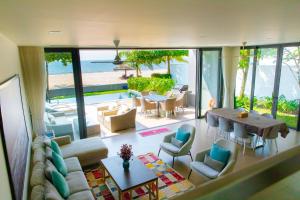 Beachfront Villa 4 Bedrooms Sanctuary Ho Tram Resort